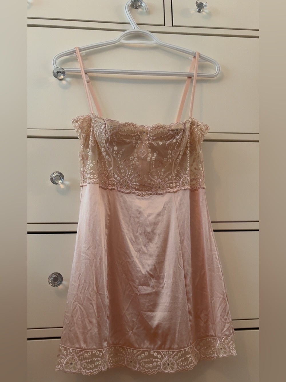 MON BY VANNINA V. Vintage Silk Lace-Trim Chemise
